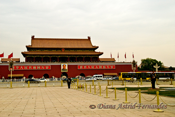 China-Entrance-to-Forbidden-City-Tiananmen-Square-Beijing